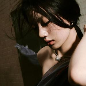 七十七岁嘴嘴头像