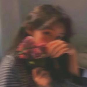 无妄生安-.头像