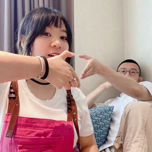 小高和小飞头像