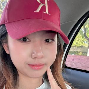 椰蓉（南京中介版头像