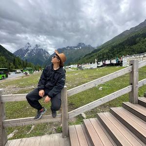 被打出海豚音🐬头像