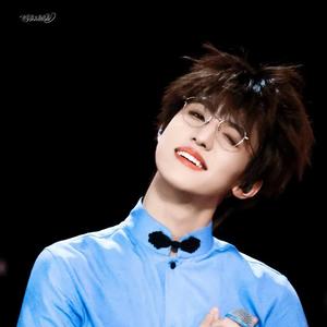 时景眨眨眼👀(见过泽禹3次）头像