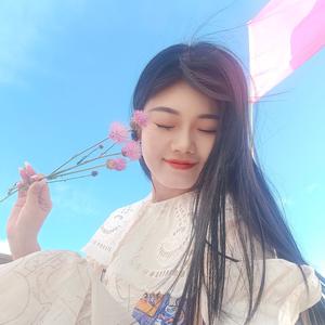 李小雨头像