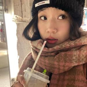 喜贝不吃饭头像