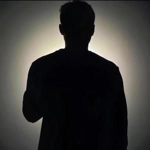 来给生活比个叶✌️头像