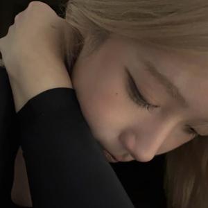 𝔰𝔢𝔞𝔦𝔩𝔩1✟🩸头像