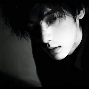 𝟳𝙭𝙧.^头像