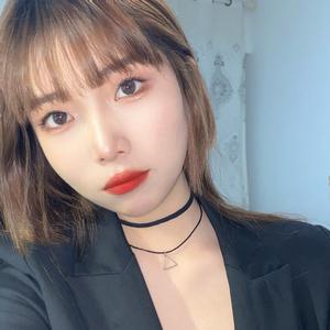 软糯香甜犬头像