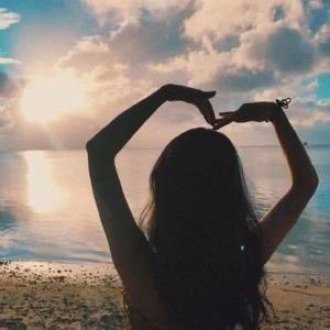 给“予”幸福头像