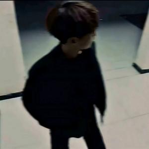 她说话有股孩子味头像