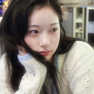 一只奶团子头像