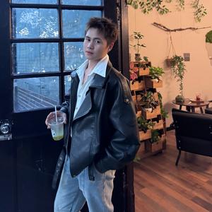 凯文 发型设计头像