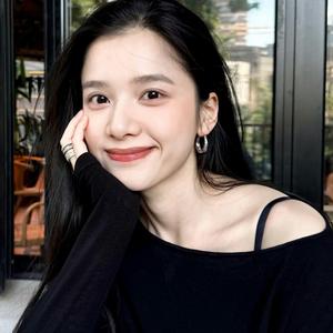 悬崖上の金虞姬头像