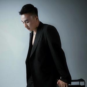 小王巨靠谱头像