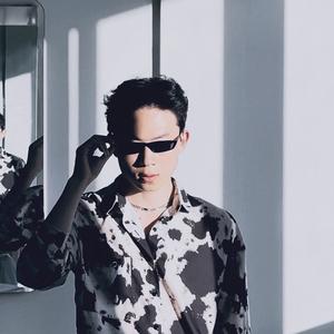 曲靖男士发型设计  凯文头像