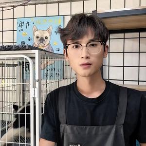 小周爱养狗头像