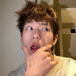 港区不倒翁头像