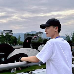 泸仓二手回收杨轩头像