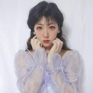 奈里🍃女装头像