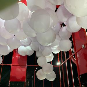 不会弹唱的佳雪头像