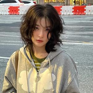 六斤石榴汁🌼头像