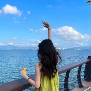 Susu 小妹（橱窗有好物）头像