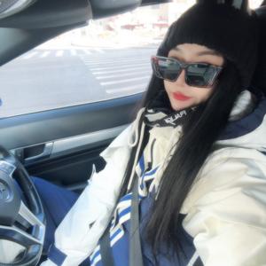 🔥李老大酸菜刀削面老板娘头像