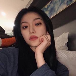 半枝桃.🍑头像