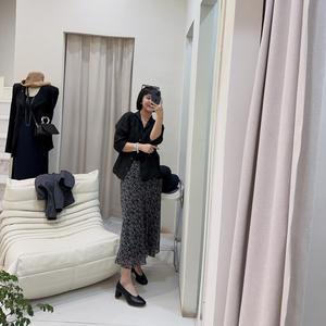 苏尼特右旗首尔女装主理人头像