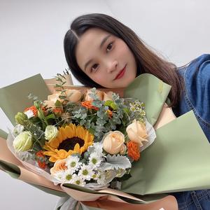 婷婷吖❤️头像