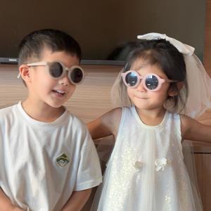 一博👦一一👧头像