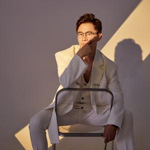 钱集晓雷婚纱摄影花艺婚庆礼服馆头像