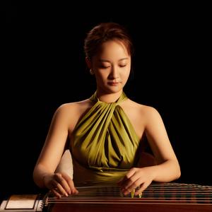 徐心佳古筝头像