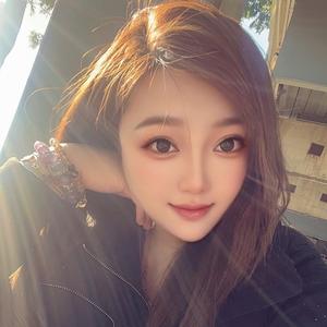 小狐狸🦋77头像