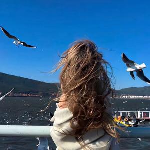 长剑不斩情头像