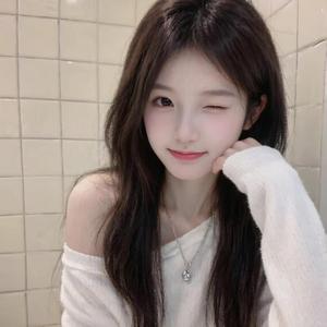 景瑶🎐桂A头像