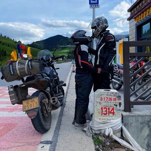 王二同学&張張头像