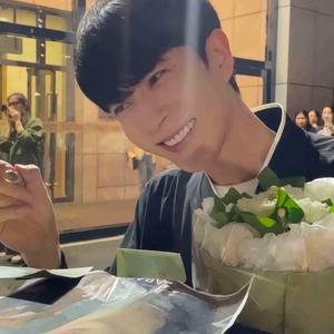 @南风知我意头像