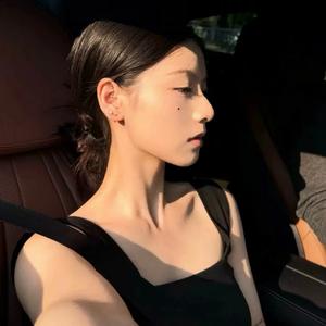 人丑脾气差头像