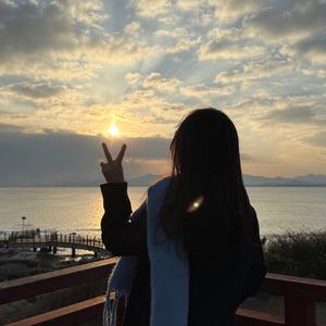 Yiyoann🌈头像