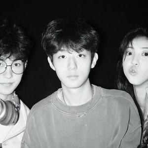 明明就.头像