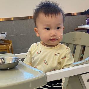 暴躁小吴头像