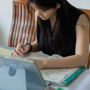 教数学的罗老师头像