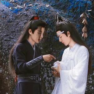 博肖小磕糖头像