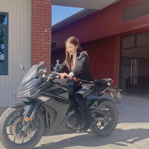 小红是村花🌸头像