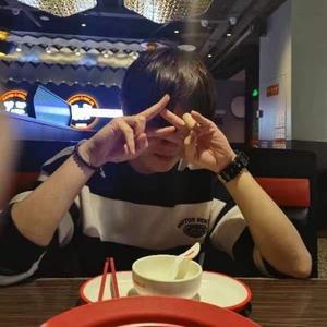 阿斌与晨仔头像