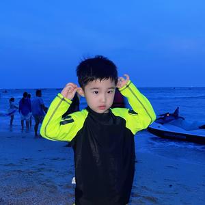 张周慕宇辰头像