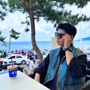 石头捡到布🌤头像