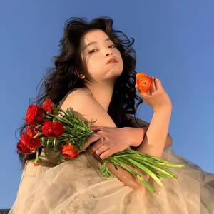 ￴ ￴￴ 摆烂咸鱼•头像