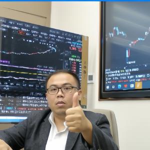 陆家嘴老林头像